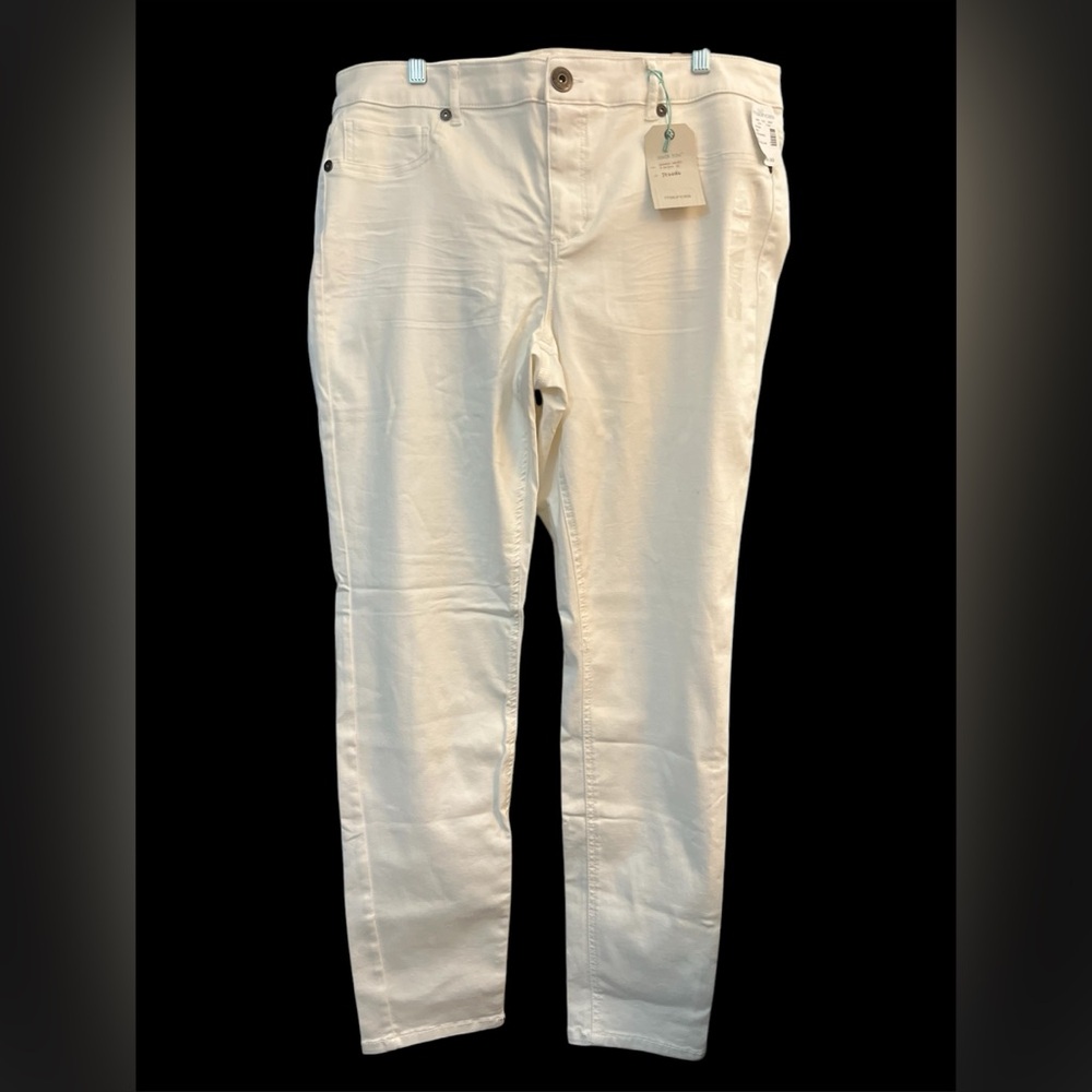 Maurices Cream Straight Leg Pants size 18 flex denim